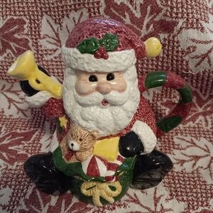 Vintage Handmade Ceramic Santa With Removable Lid 6.5" Tall